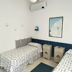 Pentalocale Con Piscina E Incluse Taunus Vacanze Girasoli Apartment