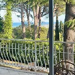 Pentalocale Con Piscina E Incluse Taunus Vacanze Girasoli Apartment